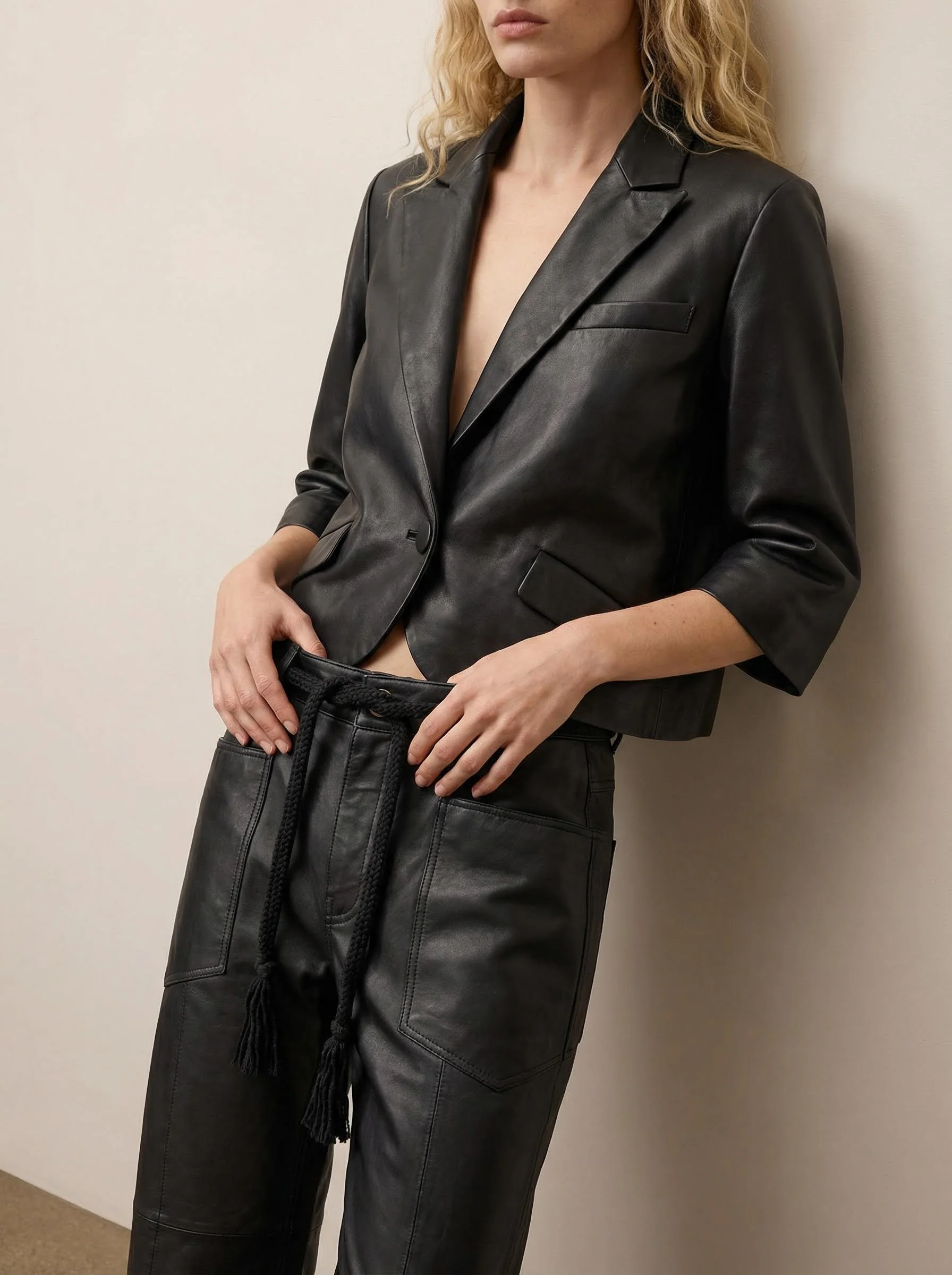 Barrel leather pants with a belt - Image 3