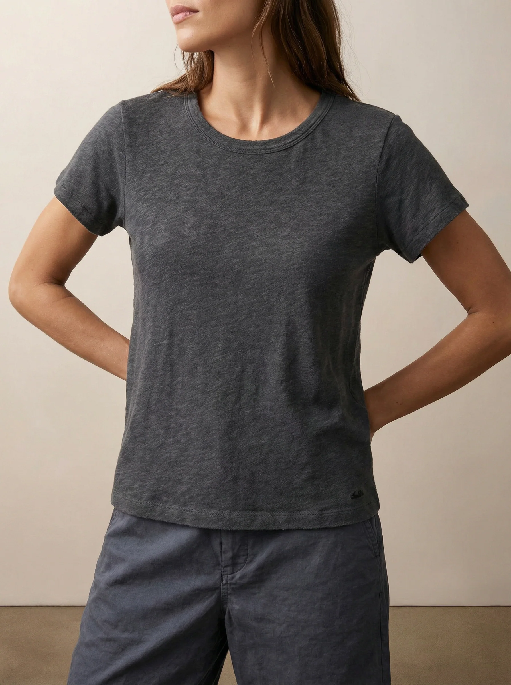 Basic Nikki T-shirt - Image 2