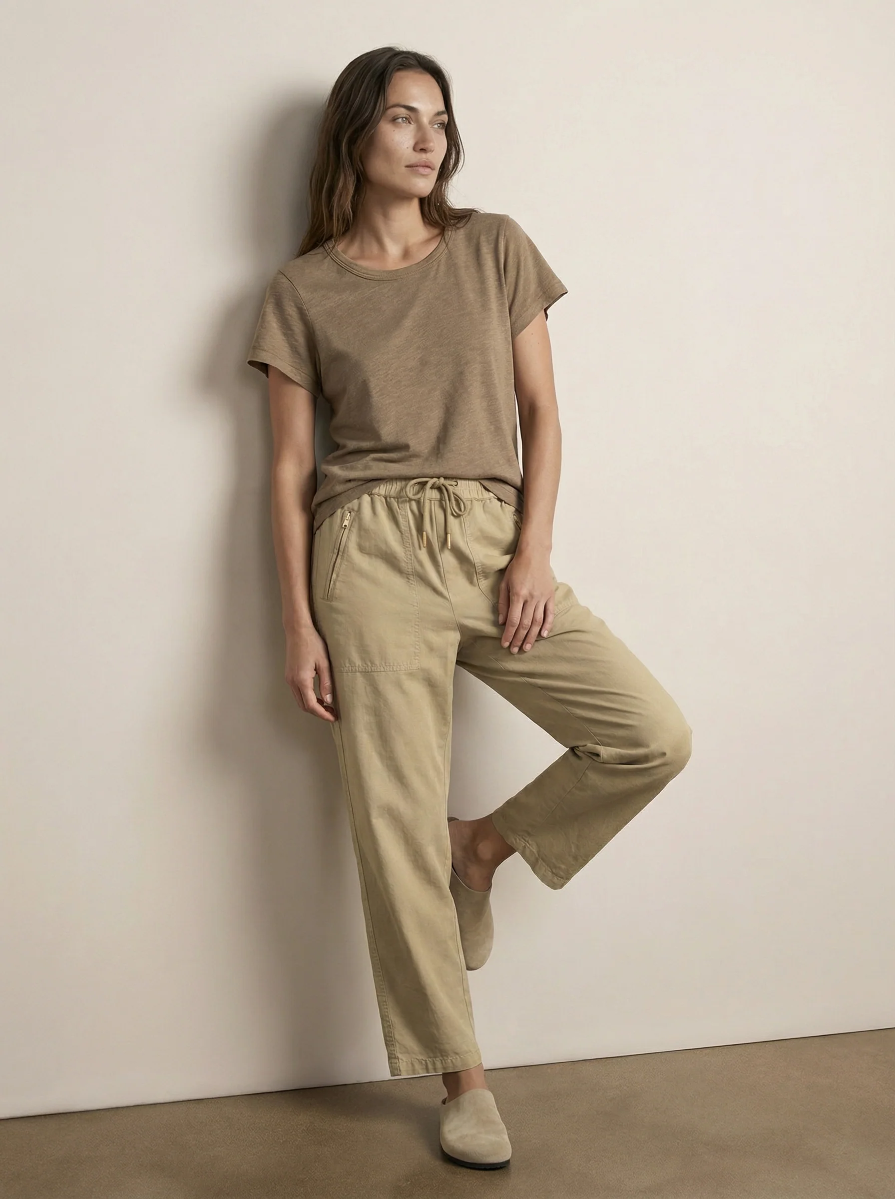 Basic Nikki T-shirt - Image 3