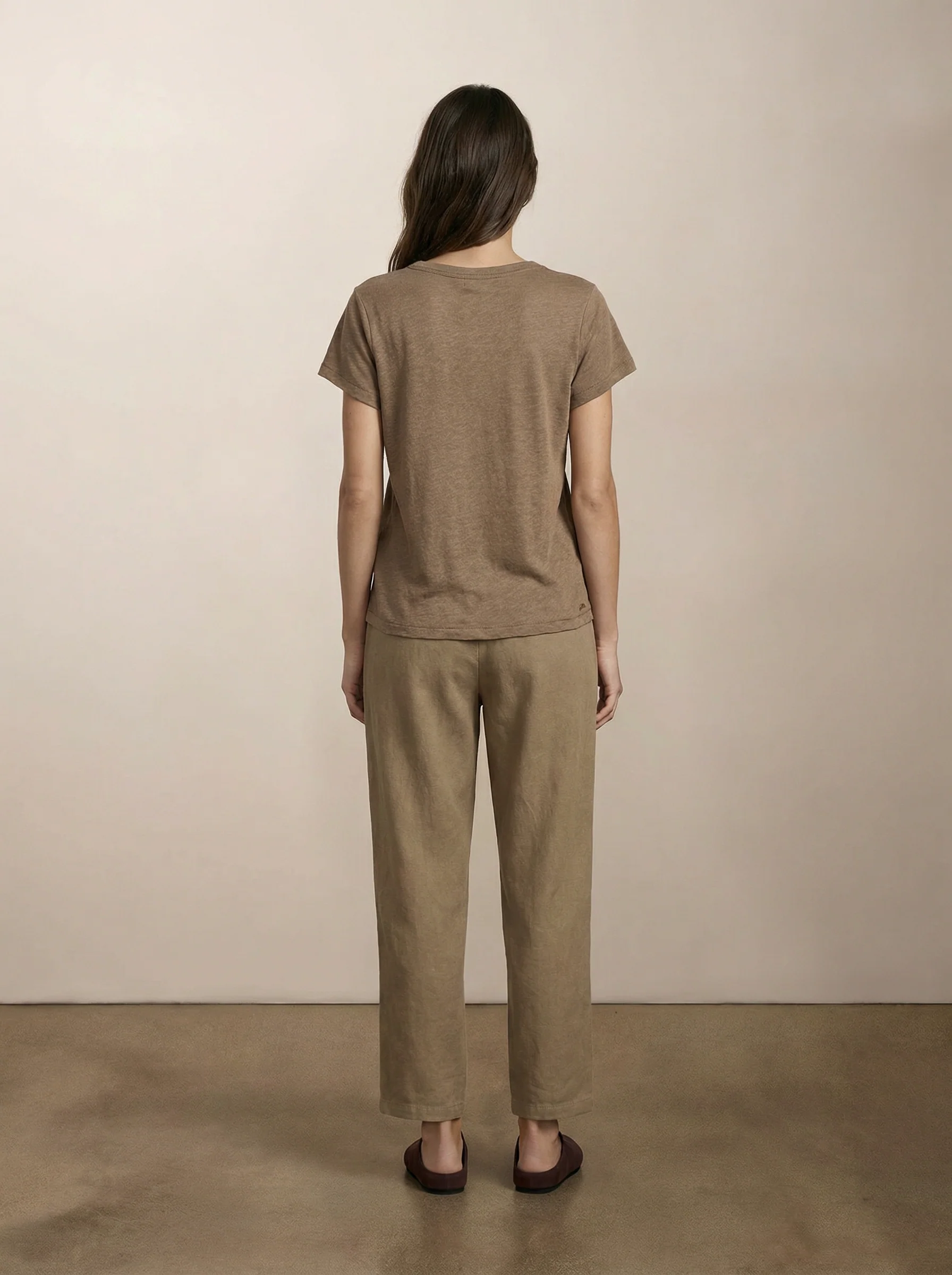 Basic Nikki T-shirt - Image 2