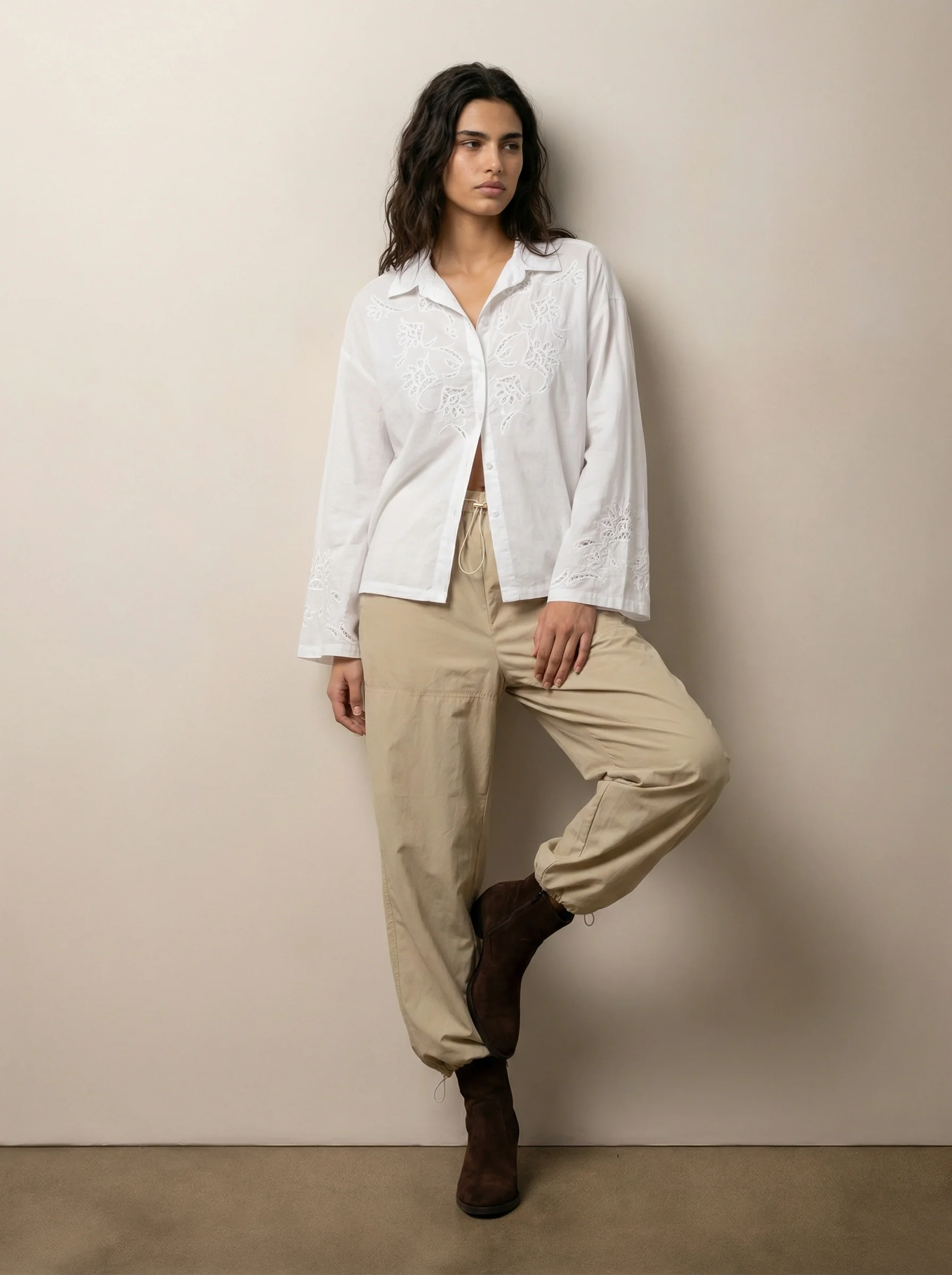 Button-down shirt with a combination of fabrics - Image 3