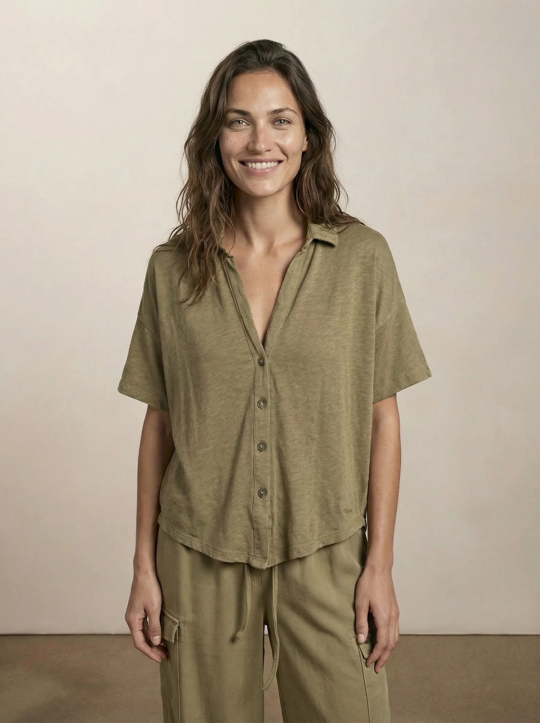 Button-down T-shirt - Image 5