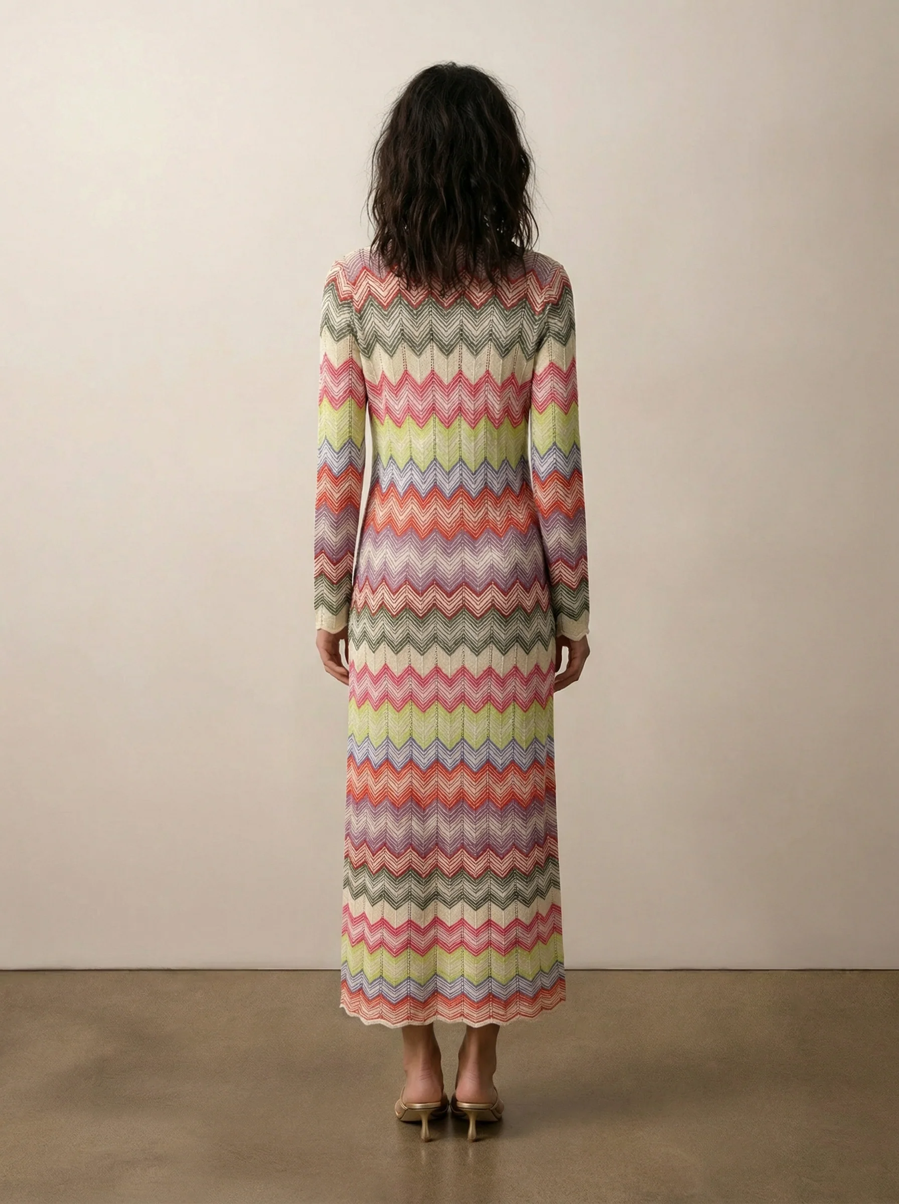 Buttoned knit dress - Image 3