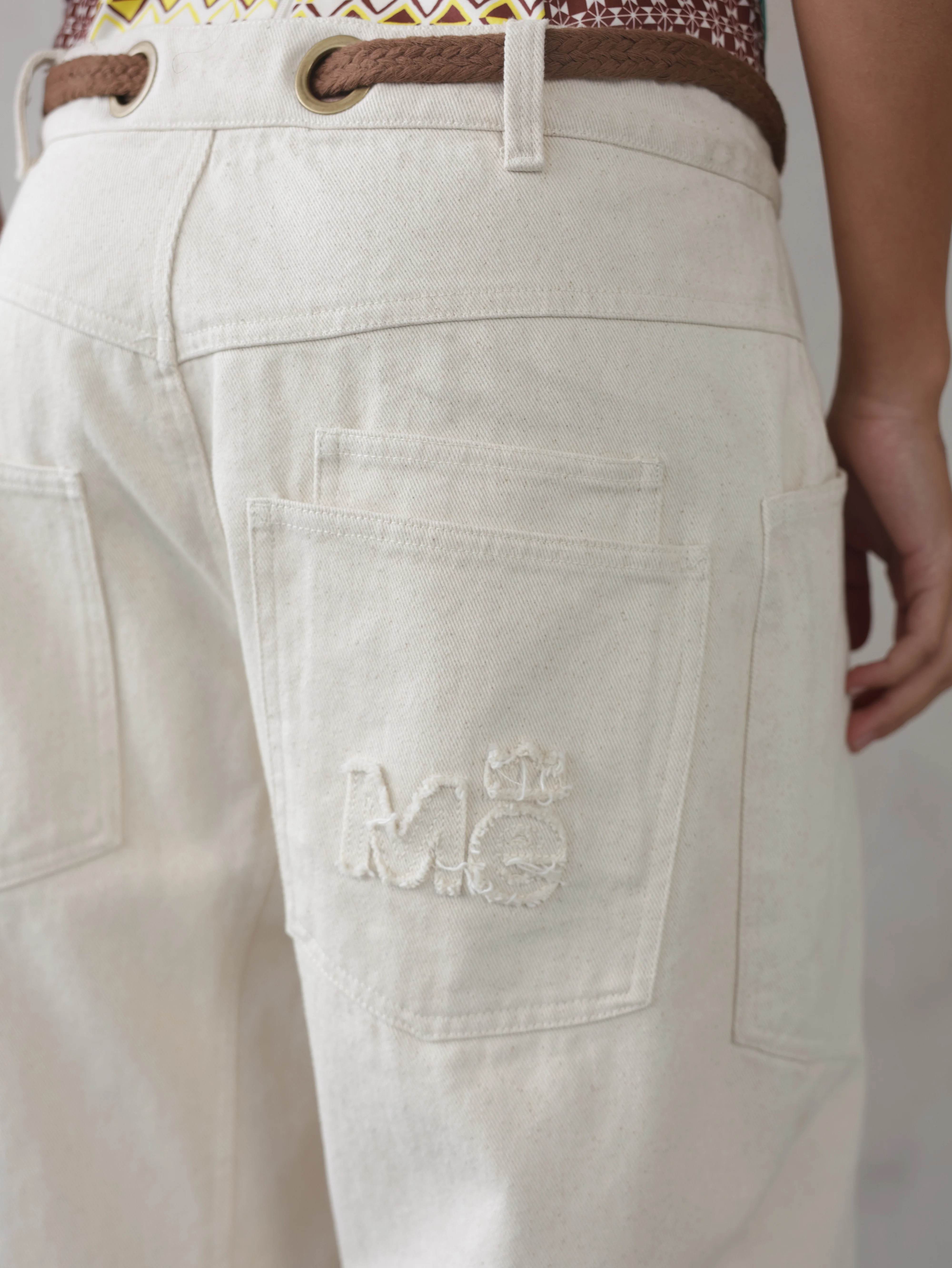 Juno Tapered Leg Jeans & Rope Belt - Image 5