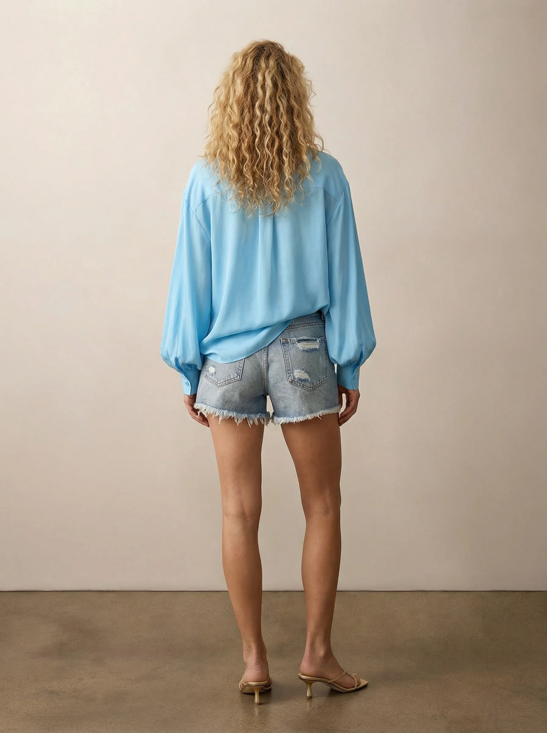 Ripped denim shorts - Image 5