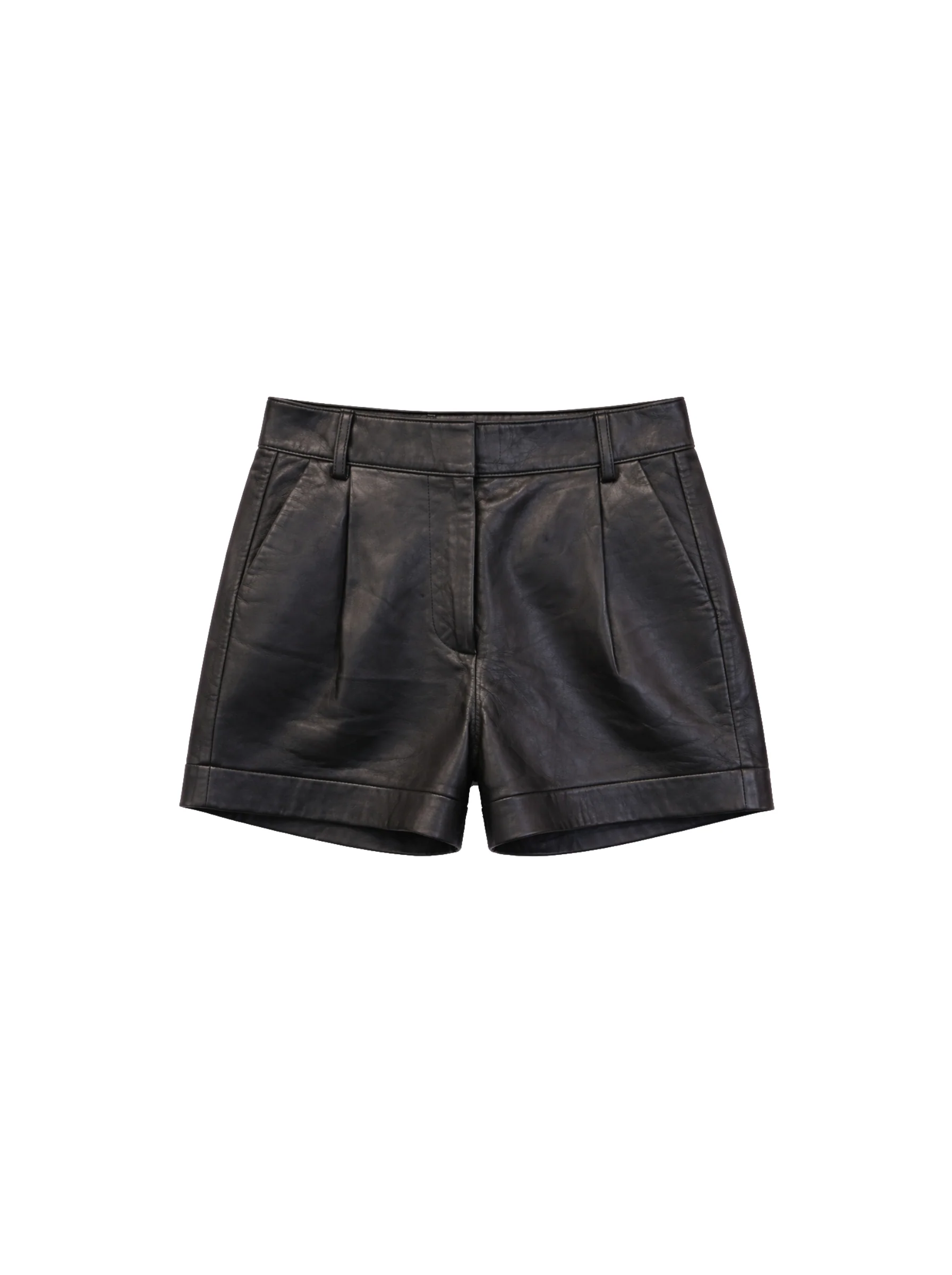 Short leather pants