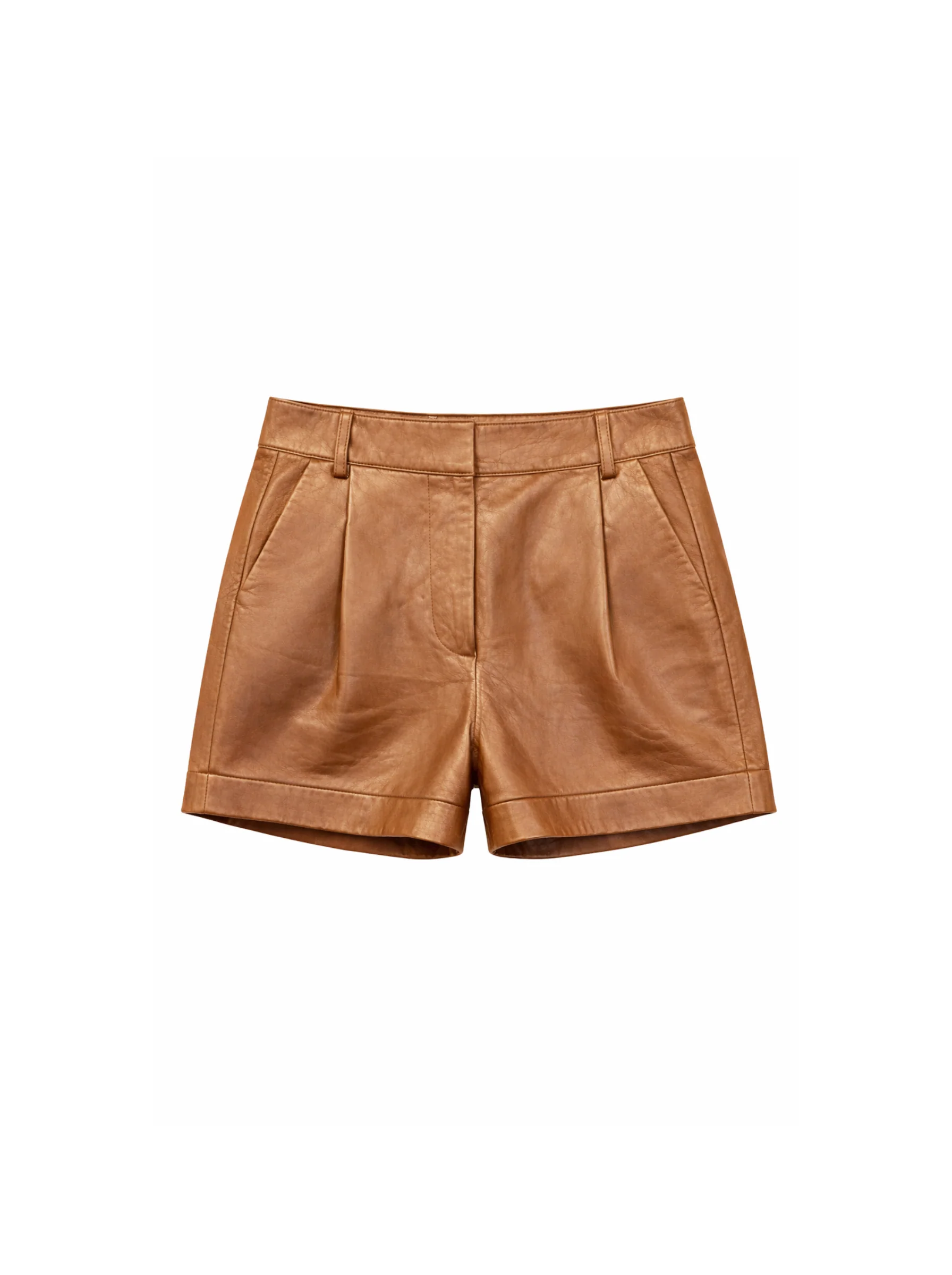 Short leather pants