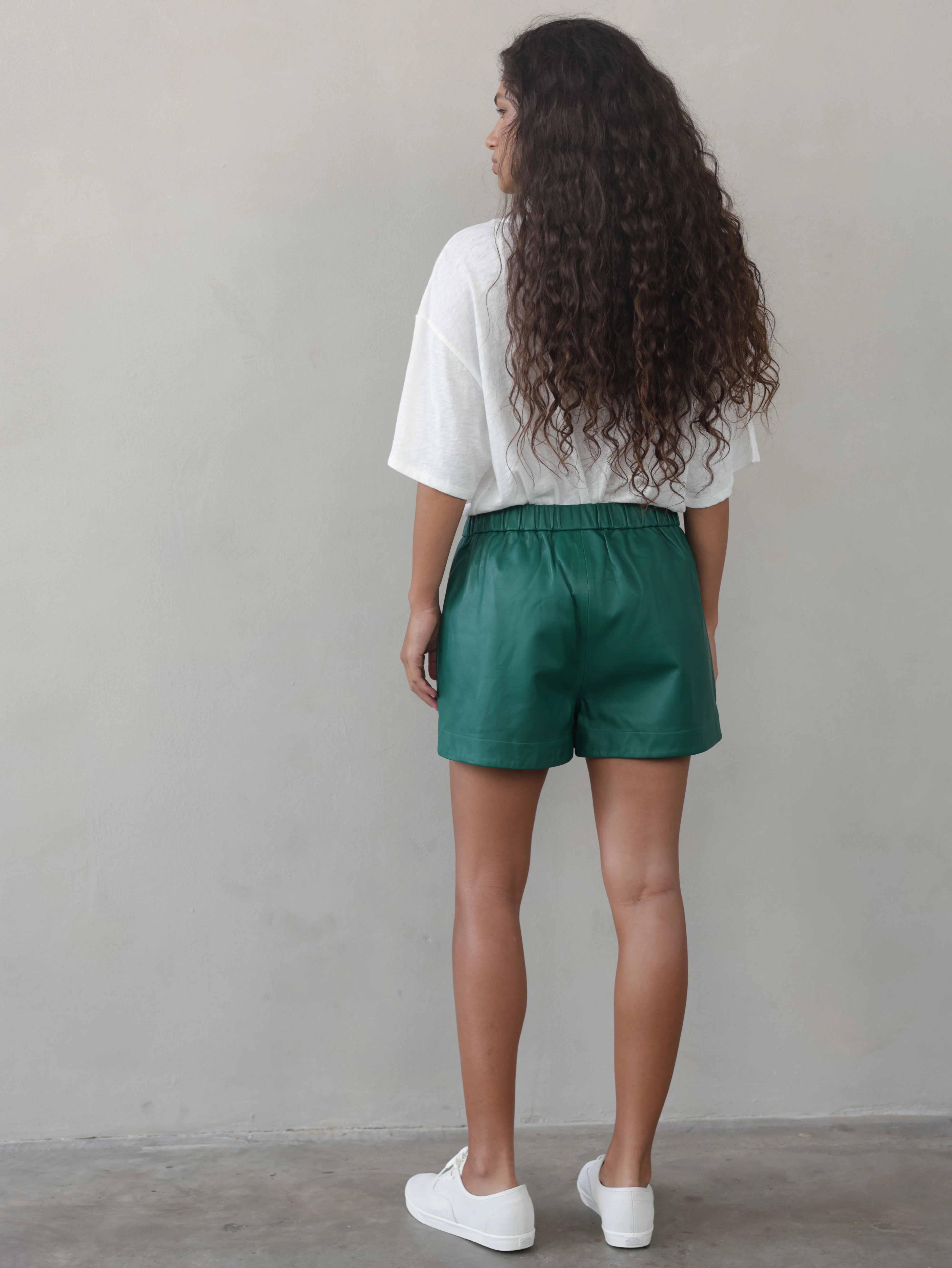 Short Leather Pants - Image 5