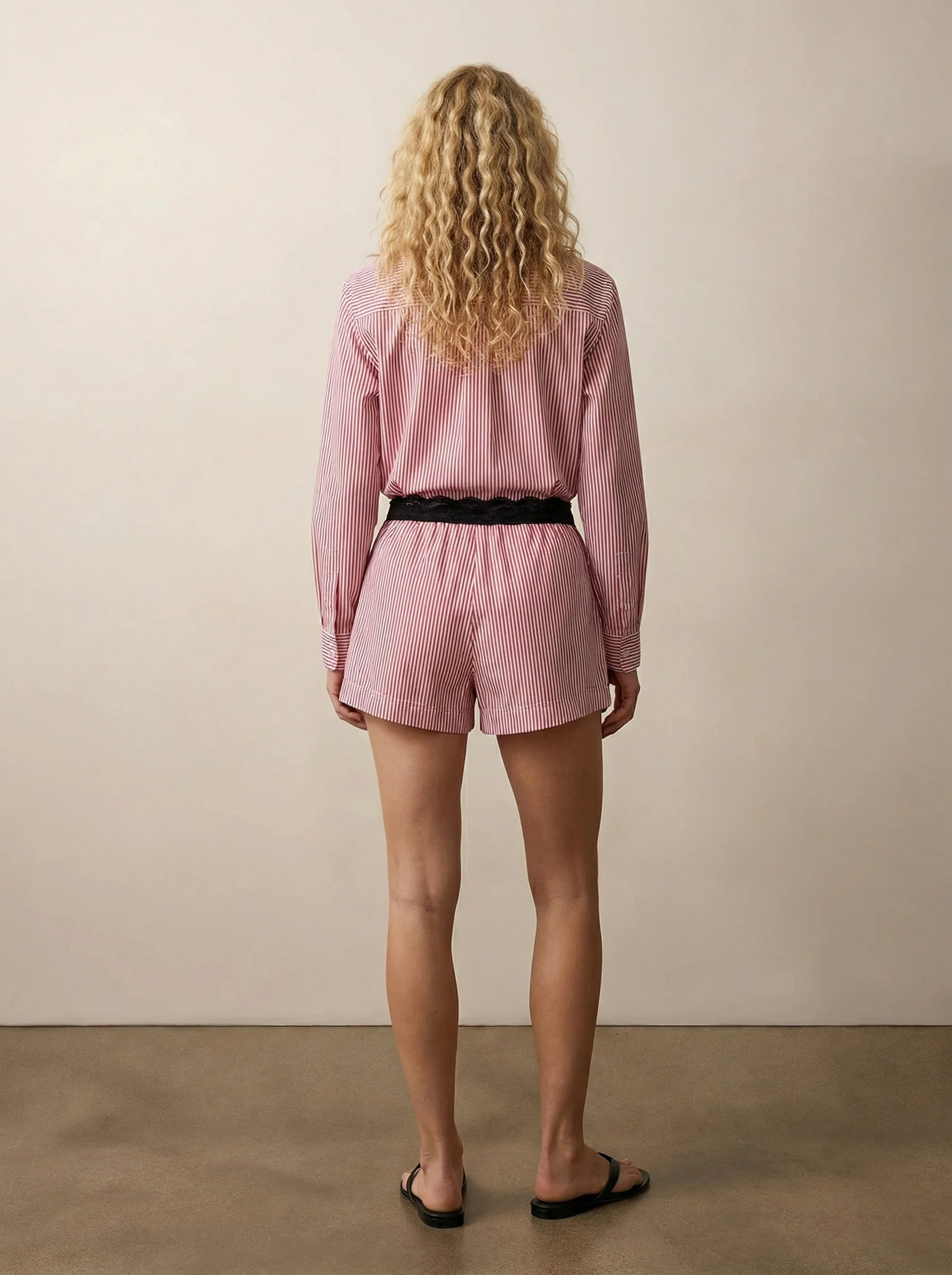 Short pants - Image 4