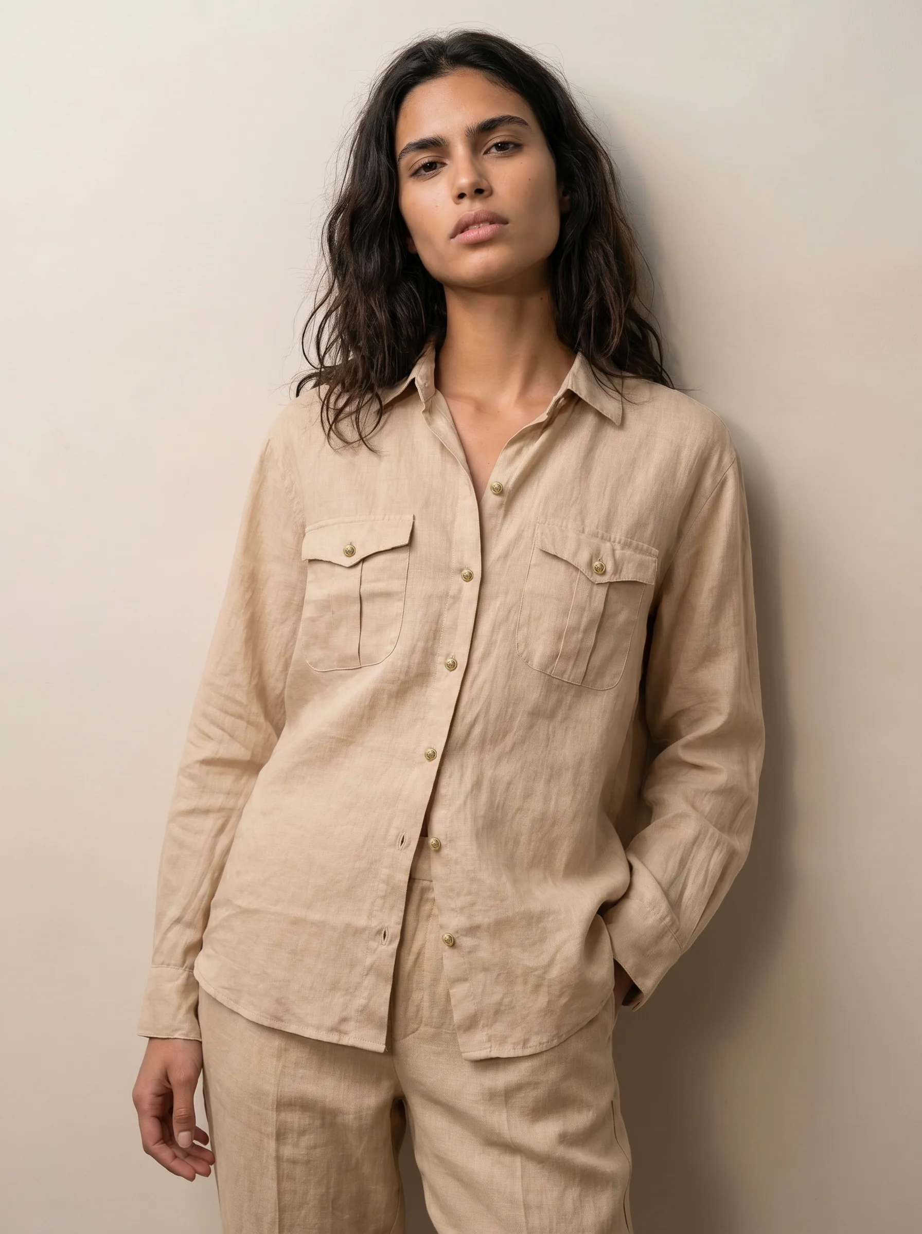 Utility linen shirt with pockets