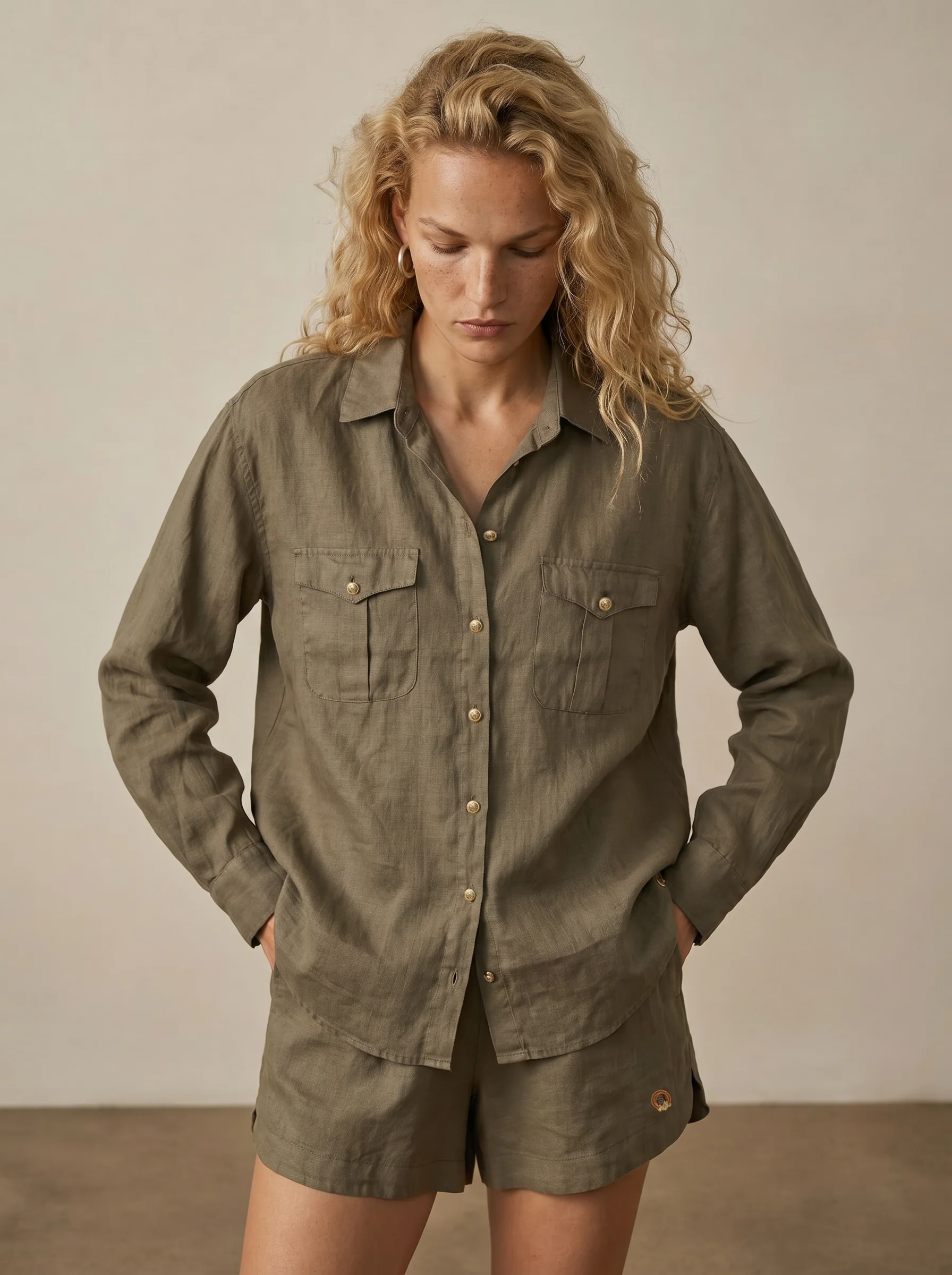 Utility linen shirt with pockets - Image 4