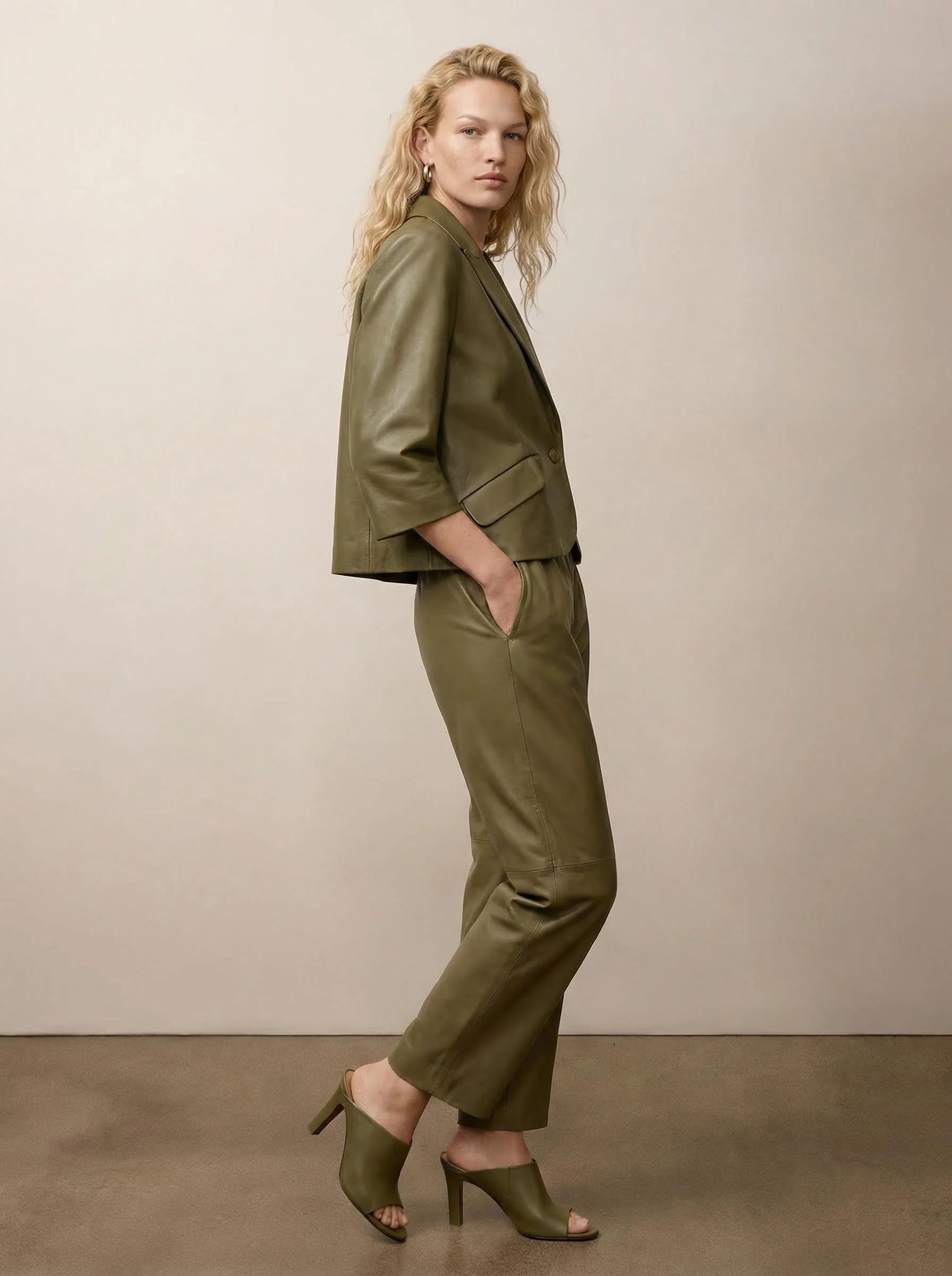 Wide-leg leather pants - Image 2