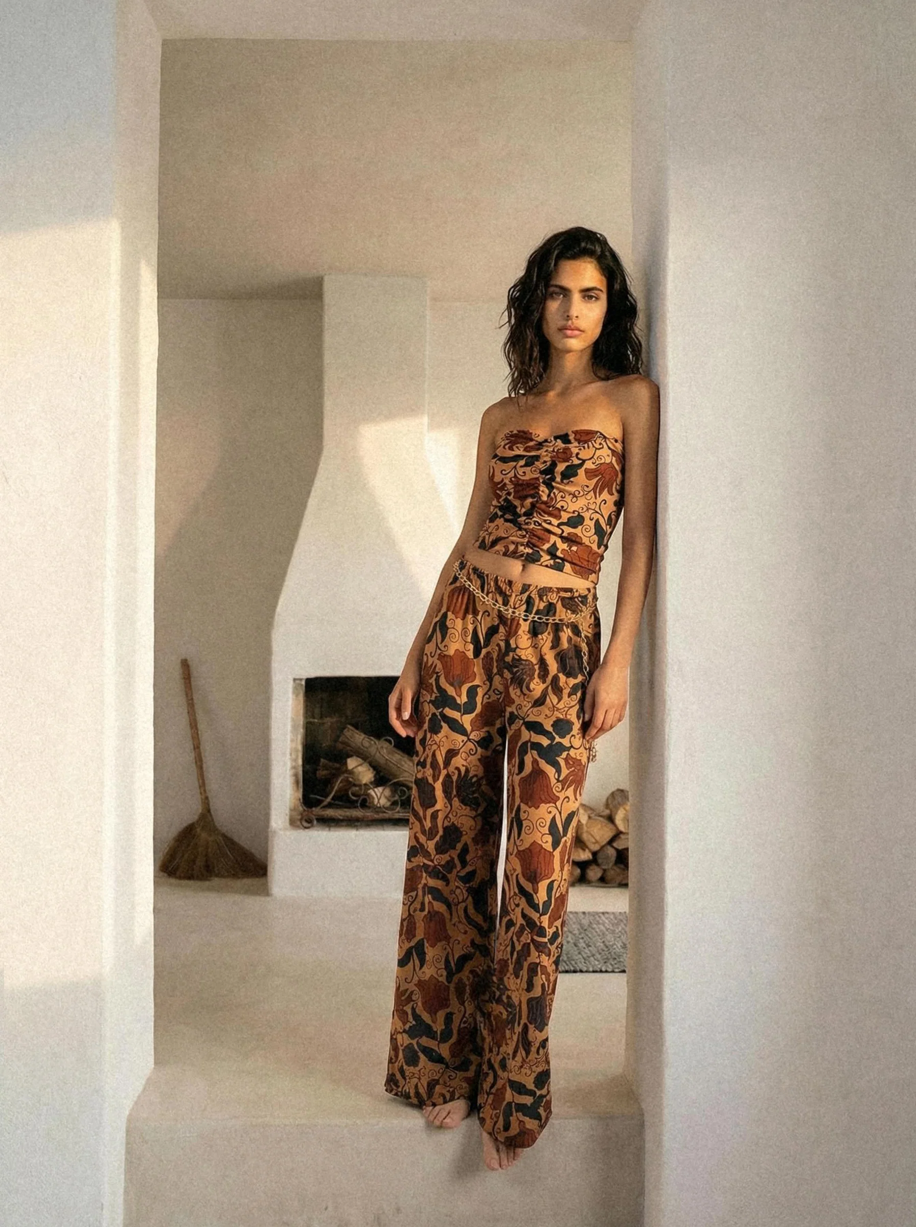 Wide leg pants